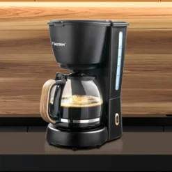 Bestron Filter-Kaffeemaschine Für 10 Tassen Kaffee, Inkl. 1,5 Liter Glaskanne, Permanentfilter & Warmhalteplatte, 1.000 Watt, Black & Wood-Design, Farbe: Schwarz / Holz -Bon Cafe Store 64a8b9c4bca317a023030efc8a77a48e
