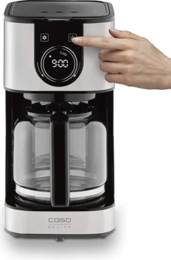 CASO Selection C12 - Design-Kaffeemaschine Für Bis Zu 12 Tassen Kaffee, 1,5 L Wassertank, Edelstahlgehäuse, Warmhaltefunktion, Timer, Inkl. Permanentfilter 15 CASO Selection C12 - Design-Kaffeemaschine Für Bis Zu 12 Tassen Kaffee, 1,5 L Wassertank, Edelstahlgehäuse, Warmhaltefunktion, Timer, Inkl. Permanentfilter -Bon Cafe Store 86ad0df01a5c6616f0121a884b6be9d9