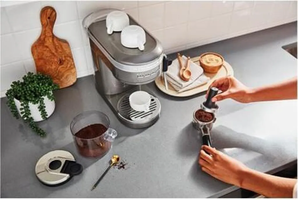 KitchenAid Espressomaschine ARTISAN 5KES6503EMS Medaillon Silber 5 KitchenAid Espressomaschine ARTISAN 5KES6503EMS Medaillon Silber – Bild 3